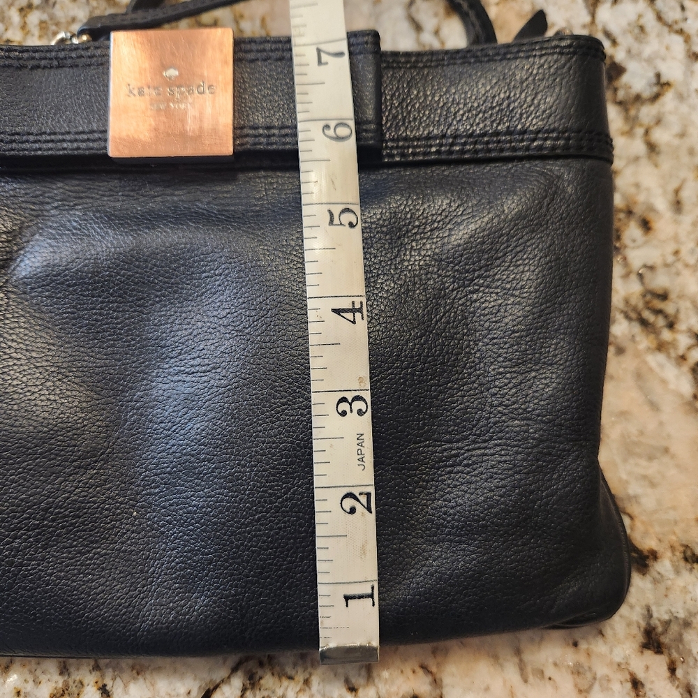 KATE SPADE Purse, Primrose Hill Arica Black Leather Bow Crossbody Bag, EUC READ - Picture 10 of 12